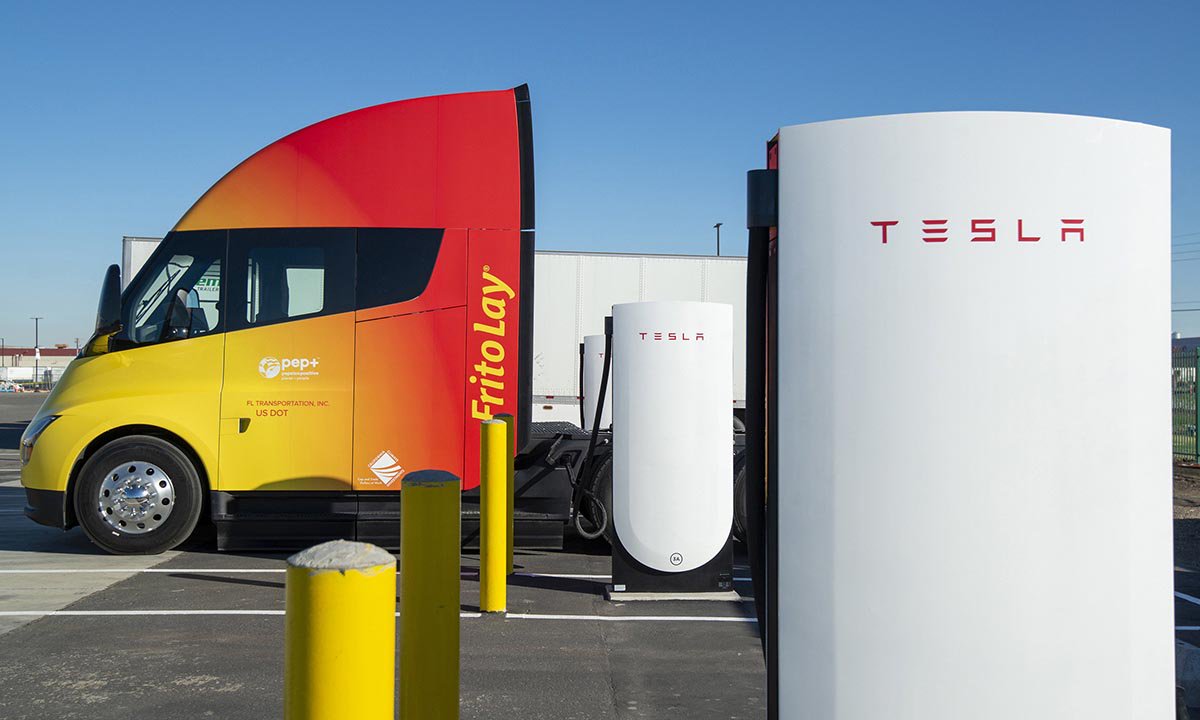 Frito-Lay truck at Tesla charging station
