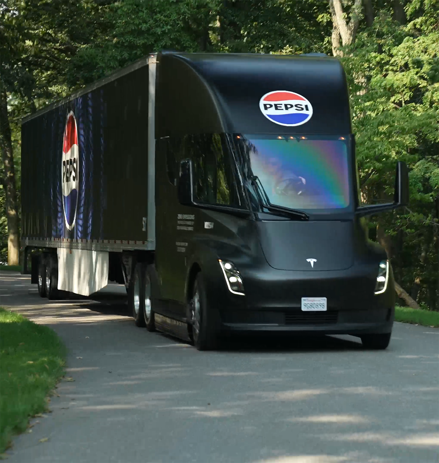 Pepsi Tesla truck
